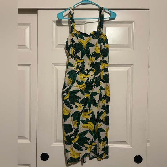 Collectif Dresses & Skirts - Collectif Tropical Print Sarong Dress